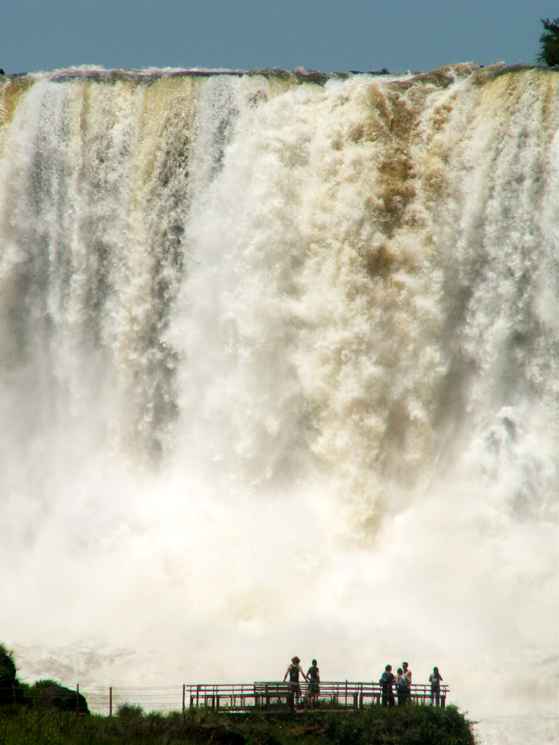 <i><h4>Las Cataratas del Iguaz   </i>