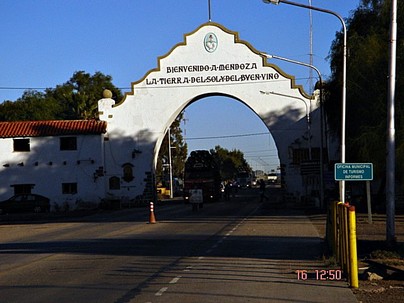 <i>la porte de la province de Mendoza </i>
