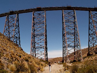 Train des nuages dans le dsert de Salta