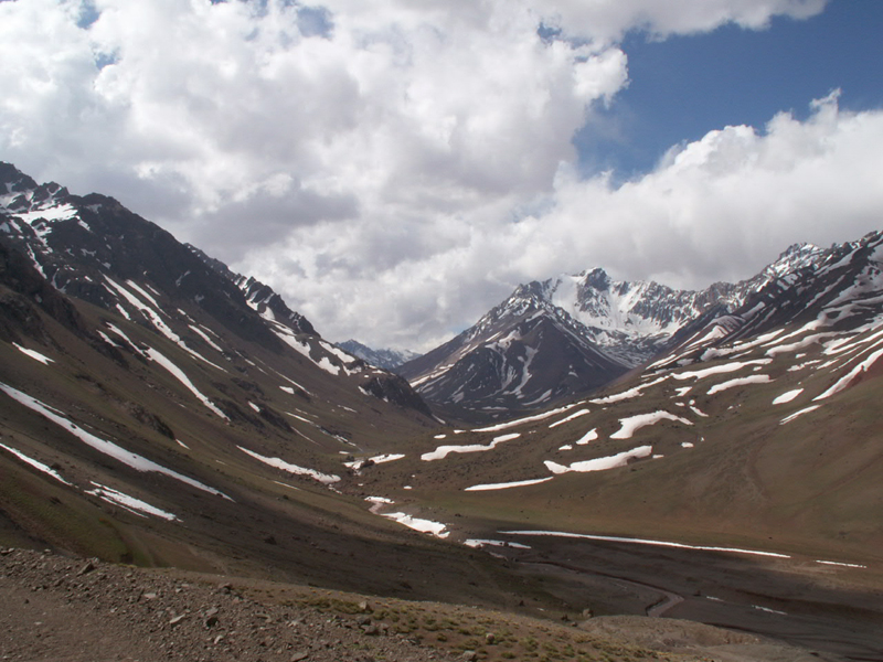 <i><H4>Cerro Aconcagua </i>