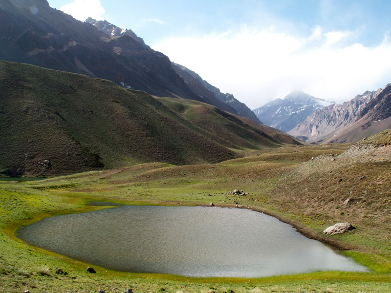 <i><H4>Cerro Aconcagua </i>