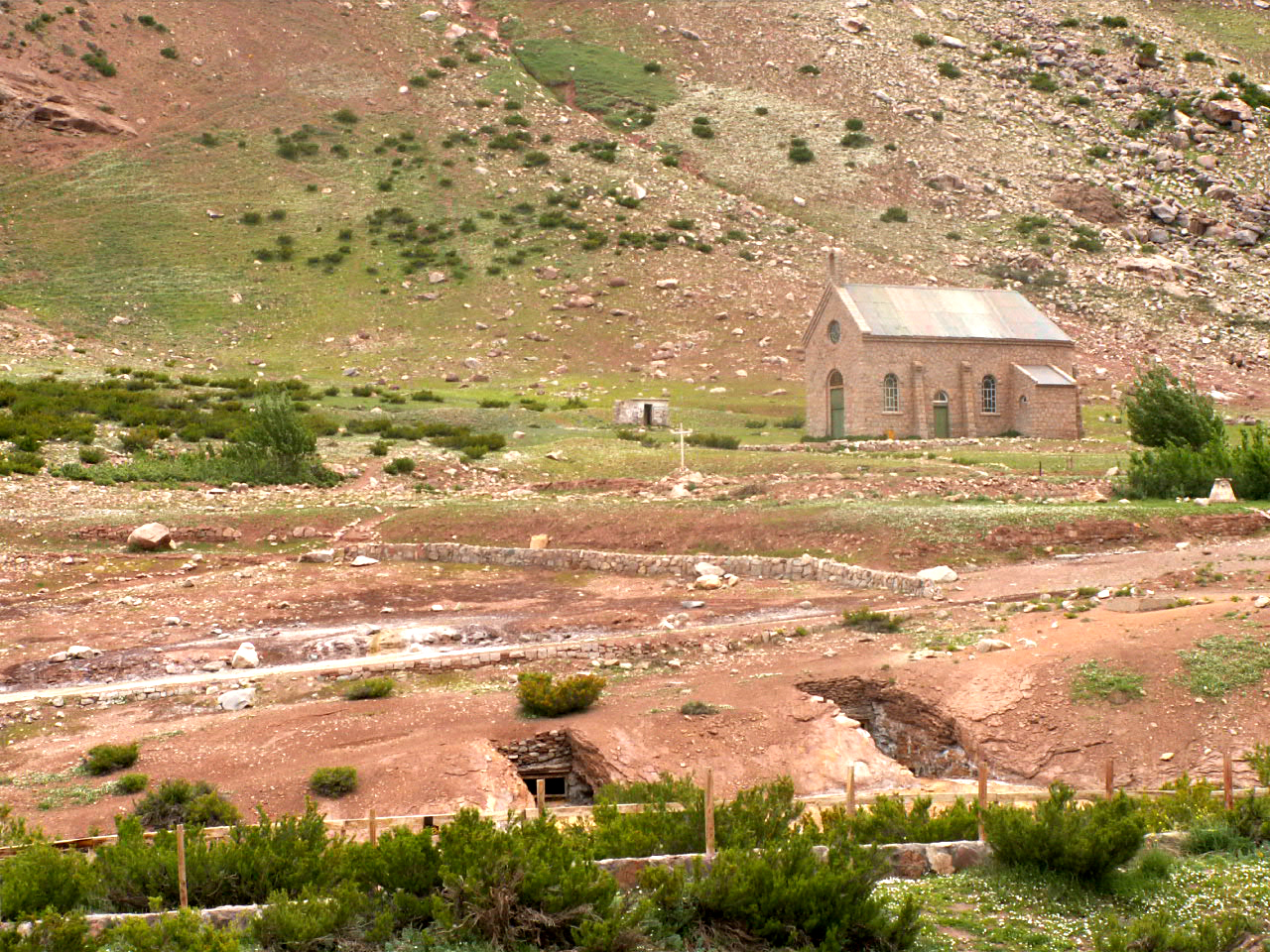 <i><h4>sur la route qui va au Chili </i>