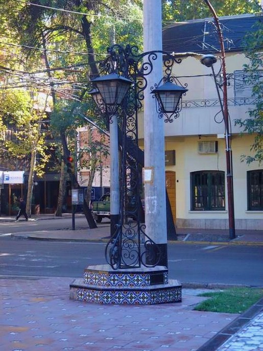 <i>Un style espagnol que conserve la ville de Mendoza</i>